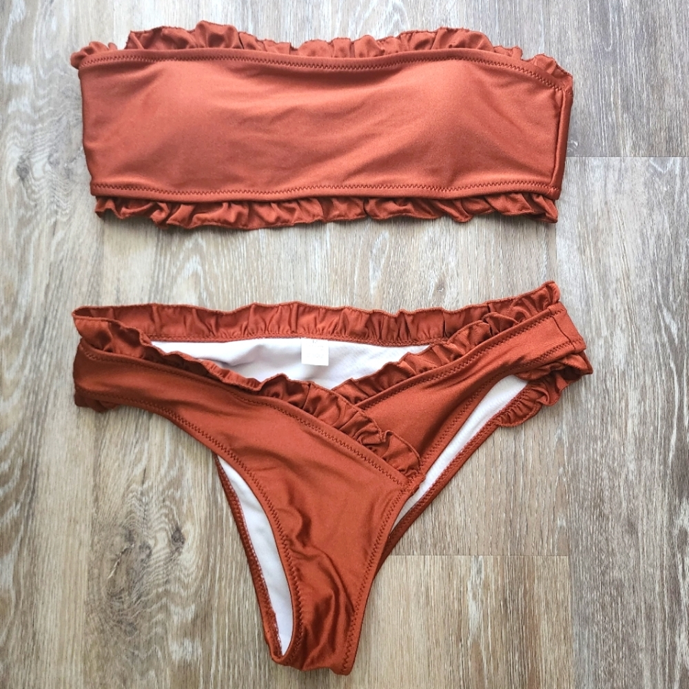Strapless bikini